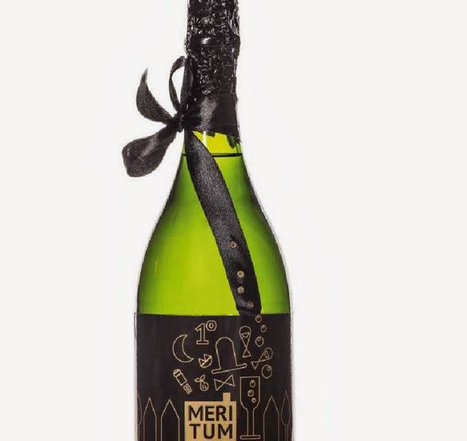 Exposición de botellas decoradas de Freixenet (del 24 de febrero al 1 de marzo, y del 4 al 11 de marzo)