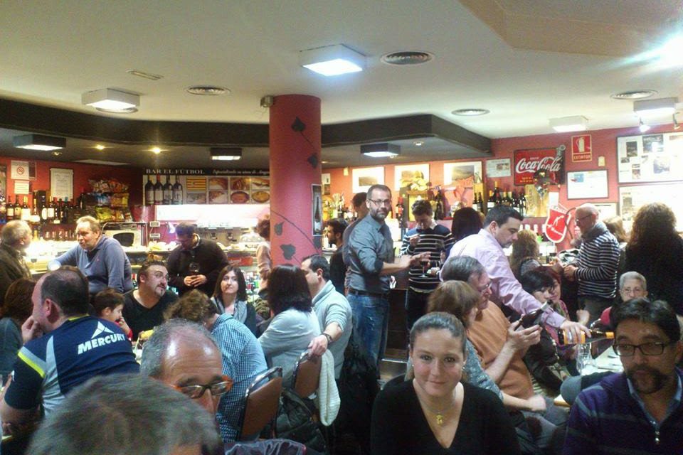 Cata de uvas autóctonas en el bar El Fútbol (miércoles, 4)