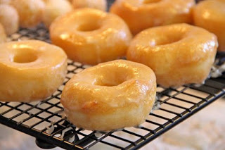 Taller de donuts para jóvenes (domingo, 28)