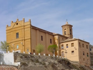 CALATAYUD. Hoguera de San Antón (viernes, 13)