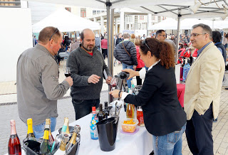 Feria de vino y food-trucks (del 5 al 7 de mayo)