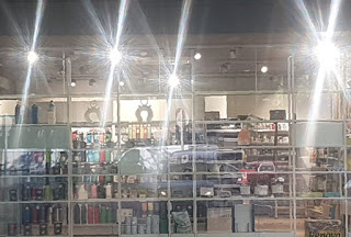 Apertura de nueva tienda de LA NATURAL (viernes, 10)