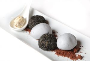 02 la bodega de chema_trufas y piedras con mantequilla trufada
