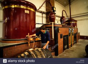 francia-destileria-conac-martell-bodega-ad5x64