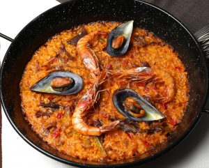 torre-plaza_paella-aragonesa-y-frutos-del-mar.