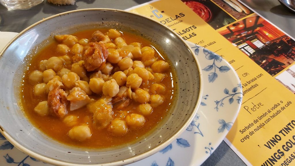 Garbanzos con callos - El candelas