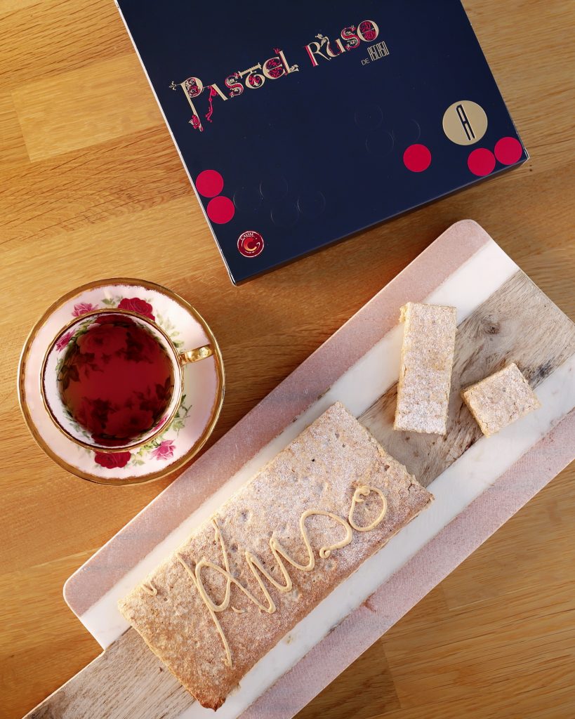 ASCASO-bodegon-pastel-ruso