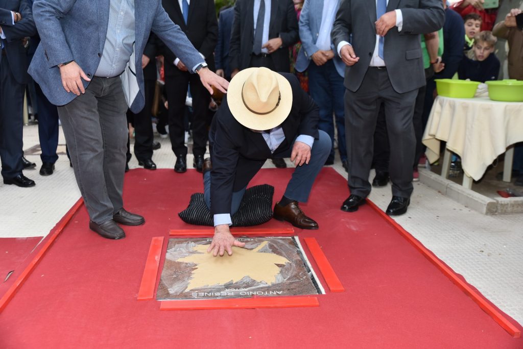 Antonio Resines ha impuesto sus manos en el Paseo de las Estrellas