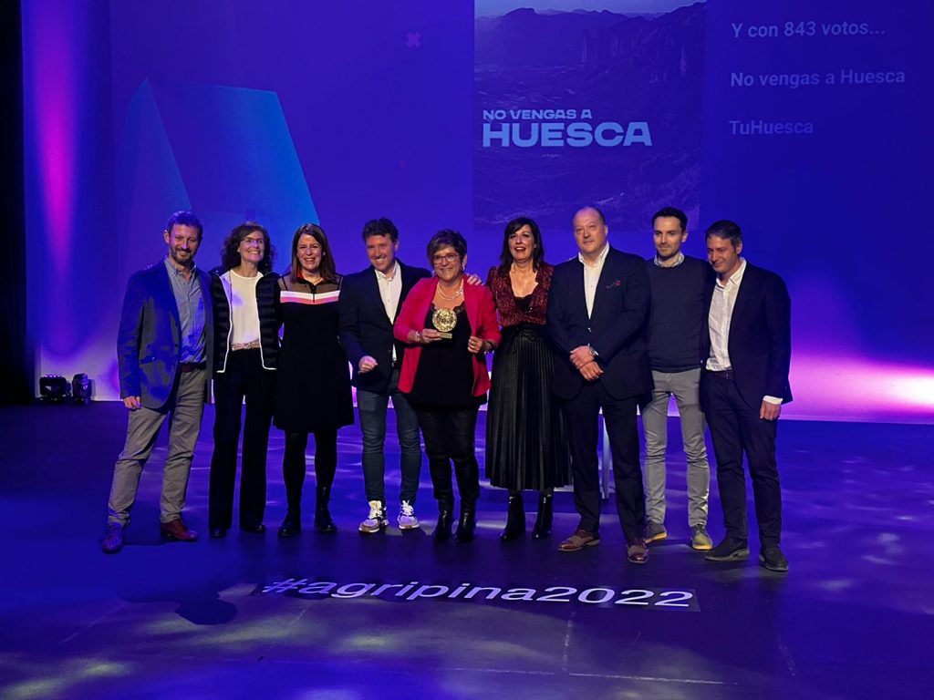 Representantes de Huesca la Magia Premios Agripina 2022