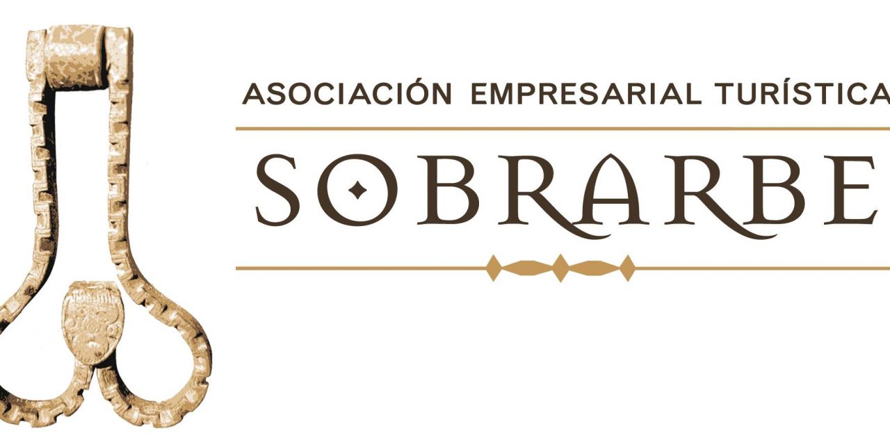 La Asociación Empresarial y Turística de Sobrarbe premia a los Hotel Sánchez y la Carnicería Modesto
