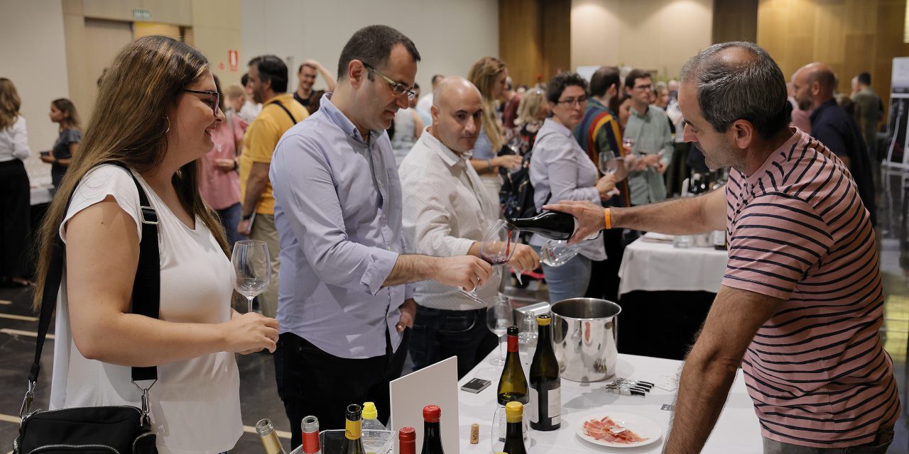 La II Muestra de los Vinos de la Tierra de Aragón reúne a cerca de 800 profesionales en Zaragoza