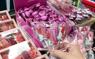 Martín Martín y Amac Gema juntos con la campaña ‘Think Pink’ en el día Mundial del Cancer de Mama