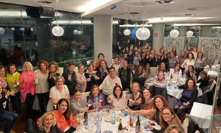 El VII Encuentro Solidario de Mujeres Diviñas consigue el reto y recauda 600 euros para la lucha contra el cáncer