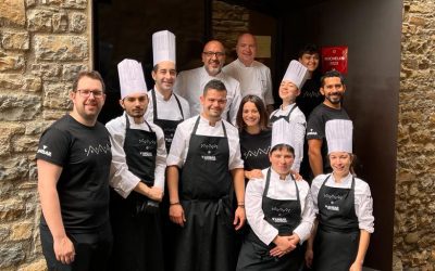 Restaurante El Callizo y el escritor Severino Pallaruelo, galardonados con la Cruz de Sobrarbe