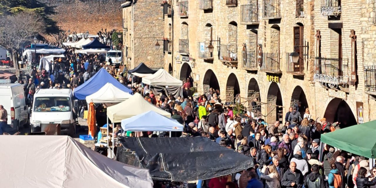 La Ferieta de Aínsa regresa ensalzando el impulso a las iniciativas del sector agroganadero en la comarca de Sobrarbe