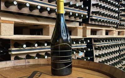 Bodegas El Grillo y la Luna lanza una edición limitada de su nuevo 12 Lunas gewürztraminer