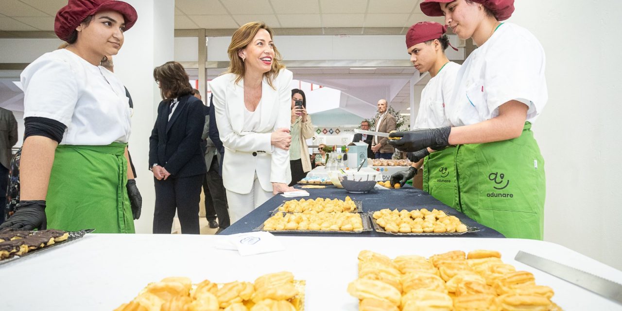 Natalia Chueca anuncia la ampliación del proyecto piloto de revitalización del Mercado San Vicente de Paúl