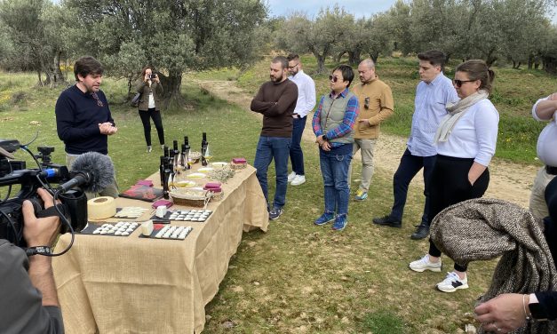 Una decena de compradores internacionales del sector alimentación visita Aragón de la mano de Arex