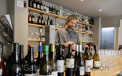 El zaragozano Bar Gozar apuesta por el producto local y de temporada en una carta acompañada por más de 60 referencias de vinos
