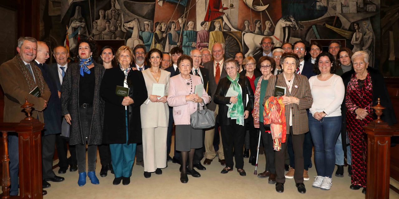 La Academia Aragonesa de Gastronomía presenta el libro “Académicos en el recuerdo”