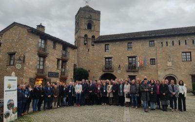 La asamblea de los Pueblos Más Bonitos de España cierra en Aínsa cuatro días descubriendo los encantos de la provincia de Huesca