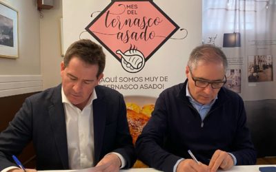 La Asociación Provincial de Empresarios de Hostelería y Turismo de Huesca y el Consejo Regulador de la IGP Ternasco de Aragón firman un acuerdo para impulsar la gastronomía local