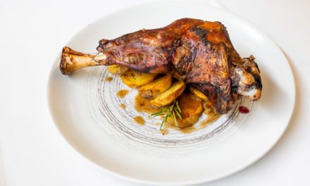 38 restaurantes de Huesca y Teruel donde comer Ternasco de Aragón tiene premio