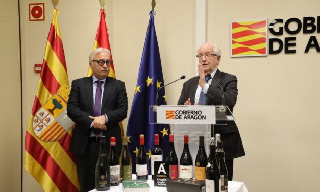 Agricultura reúne a los vinos aragoneses de la mano de José Peñín
