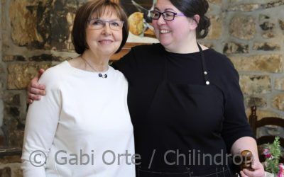 LA MADRE QUE ME COCINÓ. Carmen Villacampa y Elena López
