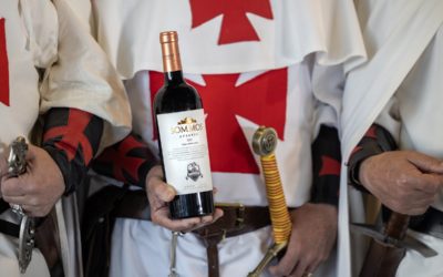 Una edición especial de SOMMOS Reserva, vino oficial de Monzón Templario