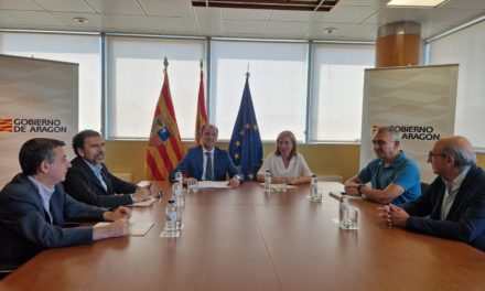 Departamento de Sanidad y Asociación de Alimentos y Bebidas de Aragón subrayan la importancia de la excelencia en la seguridad alimentaria