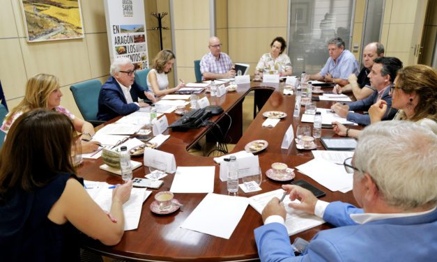 El jurado ultima el fallo de los I Premios Agroalimentarios de Aragón