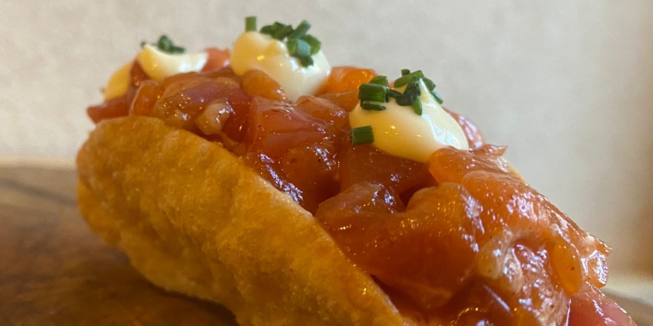 El Taco japo de tartar de trucha de El Grado y tomate rosa de Barbastro de l’Usuella, mejor tapa del festival vino somontano 2025