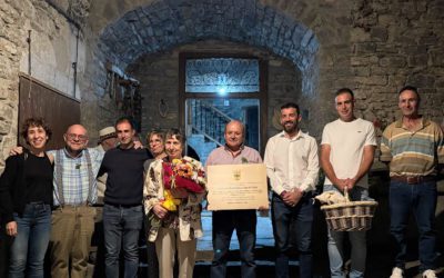 Homenaje a Purificación Broto y José Buil por su histórica dedicación a Latorrecilla y a los valores de los pueblos del Pirineo