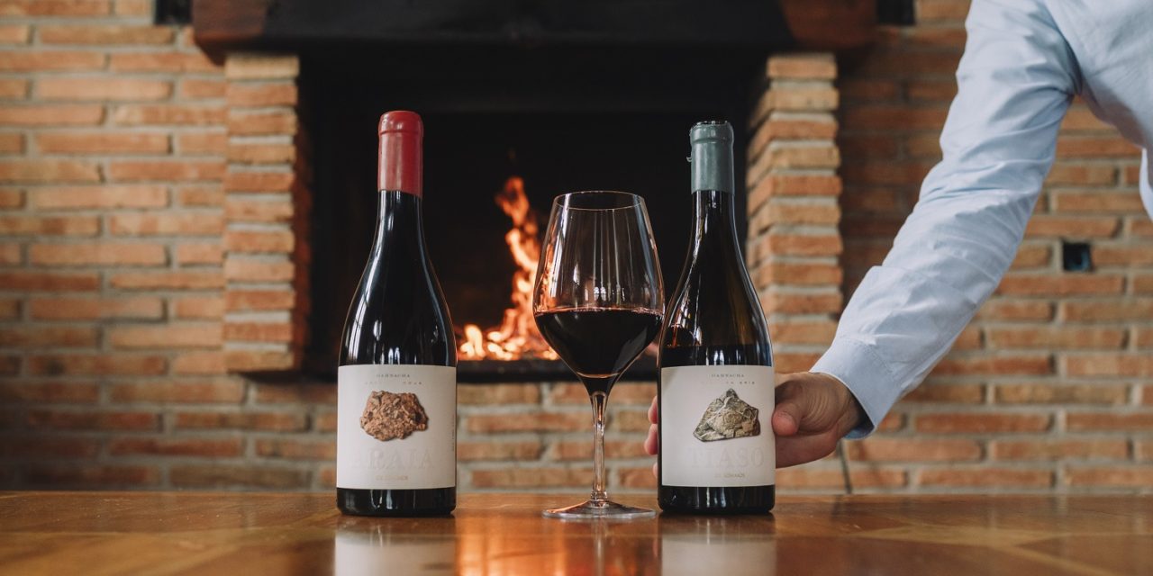 Araia y Tiaso, dos vinos de Bodega Sommos Garnacha, obtienen 94 y 93 puntos en el ranking internacional de James Suckling