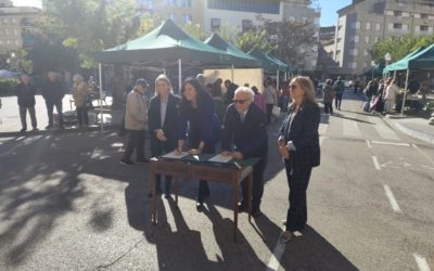 Agricultura y el Ayuntamiento de Huesca firman un convenio para impulsar la promoción de Aragón Alimentos en la capital oscense