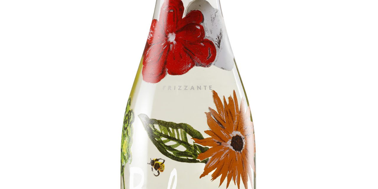 Tras el éxito de Blum by LAUS rosado, llega al mercado el nuevo frizzante de garnacha blanca de la bodega del Somontano