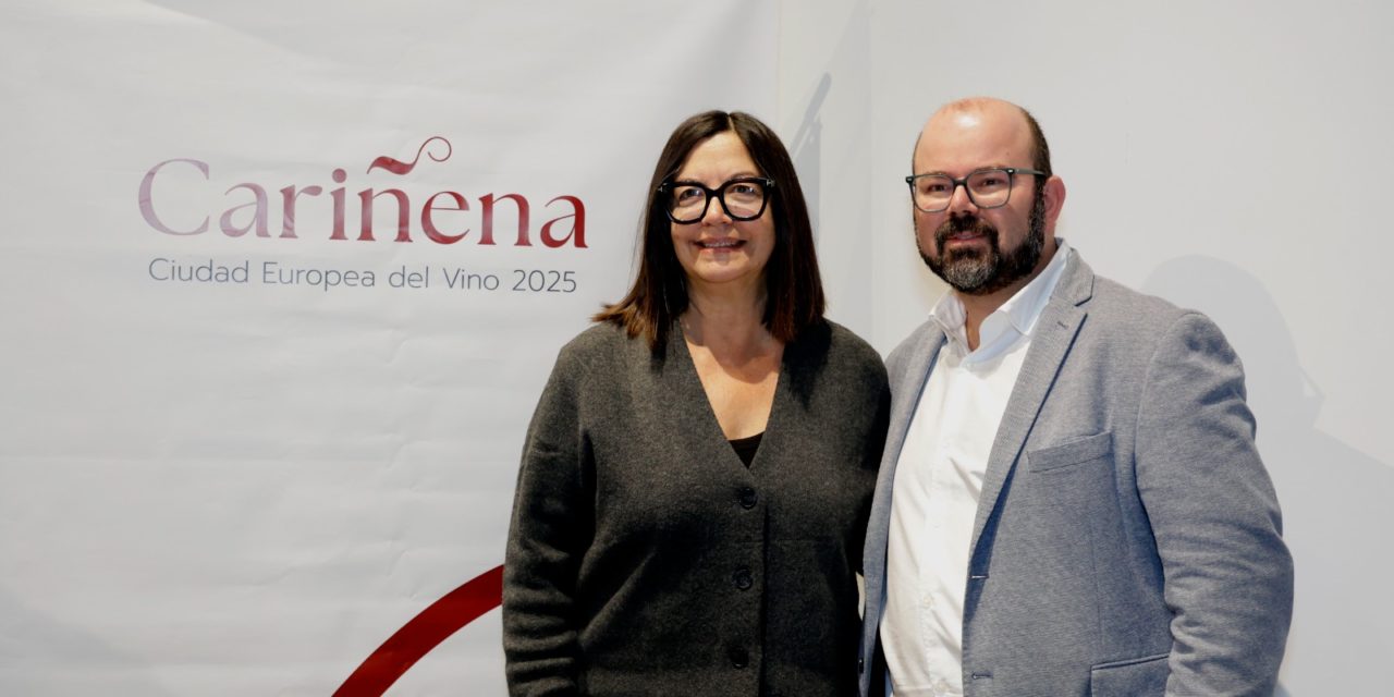 La DOP Cariñena reivindica en Hoy por hoy de Àngels Barceló el carácter único de su territorio y sus vinos