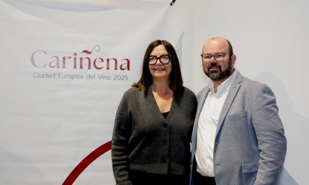 La DOP Cariñena reivindica en Hoy por hoy de Àngels Barceló el carácter único de su territorio y sus vinos