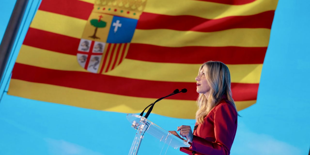 Vaquero destaca el turismo como “sector estratégico” para la comunidad en el Día de Aragón en FITUR