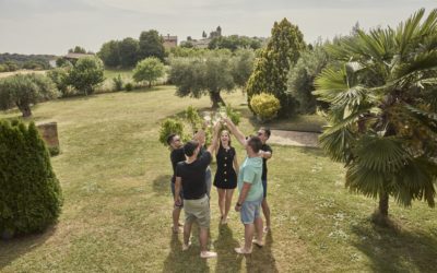 Nueve viajes para descubrir la Ruta del Vino Somontano a bordo del Bus del Vino