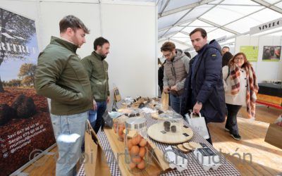 Un ejemplar de 767 gramos fue a parar a manos de la Cofradía de la trufa del Moncayo