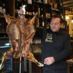 Sidrería Begiris propone su espeto de cordero lechal