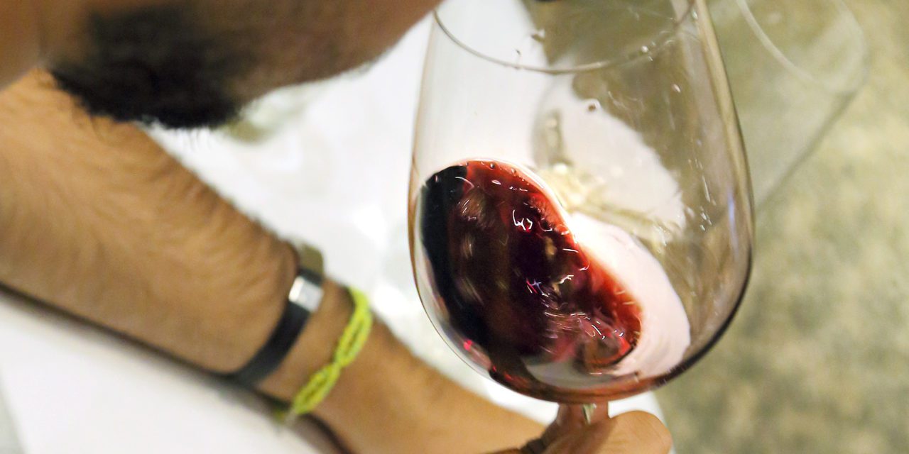 Horeca Hoteles Zaragoza impulsa la segunda edición de las catas urbanas de garnacha que este año tienen sabor solidario