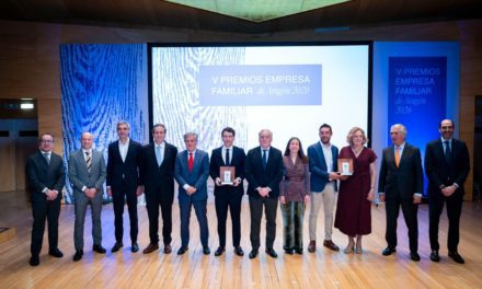 Las centenarias Pastelería Ascaso y  Pastas Romero, reconocidas en los V Premios Empresa Familiar de Aragón como referentes de continuidad generacional, innovación y compromiso con el territorio