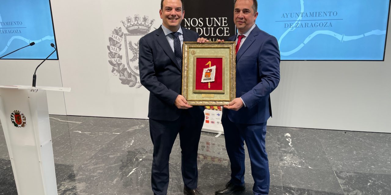 Alberto Jiménez Schuhmacher recoge el Premio Lanzón 2025 que otorga la Asociación Provincial de Pasteleros de Zaragoza y Provincia