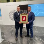 Alberto Jiménez Schuhmacher recoge el Premio Lanzón 2025 que otorga la Asociación Provincial de Pasteleros de Zaragoza y Provincia