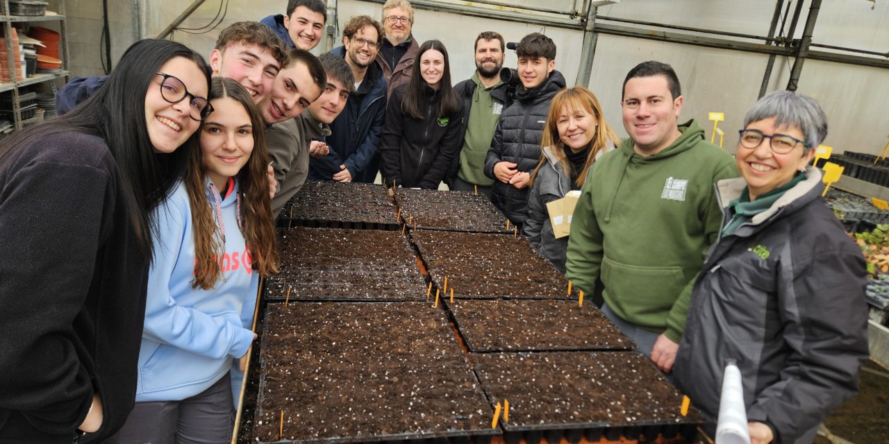 El proyecto Siembra Teruel del CITA busca voluntarios para cultivar 52 variedades locales de tomate en la provincia