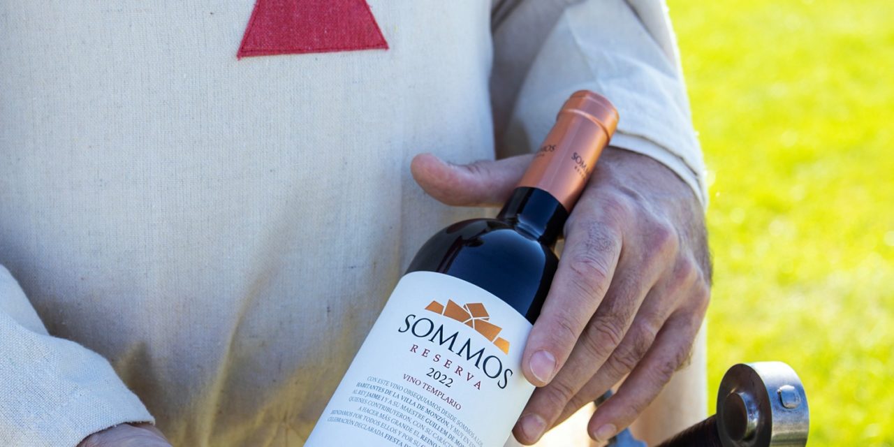 Bodega Sommos presenta su reserva de edición limitada como vino oficial de Monzón Templario