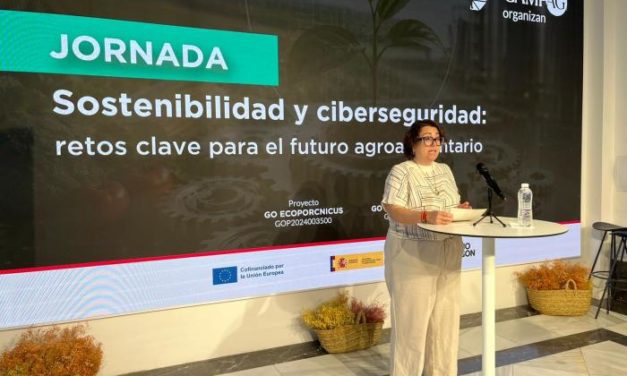 Simón defiende que la tecnología debe ayudar al sector agroalimentario a trabajar mejor